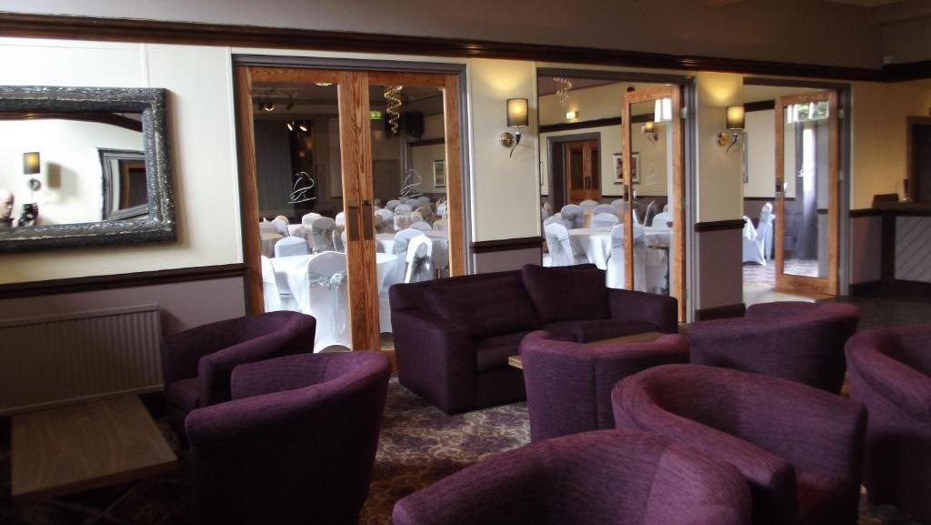 The Raven Hotel Corby Ngoại thất bức ảnh
