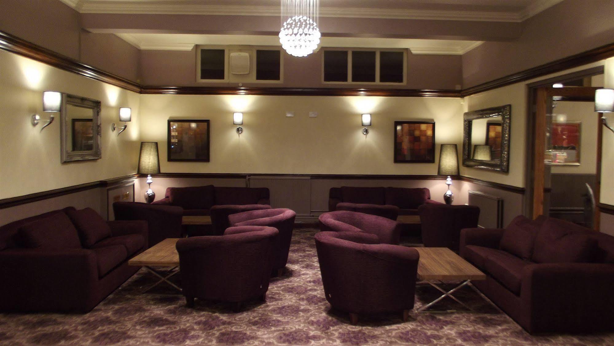 The Raven Hotel Corby Ngoại thất bức ảnh